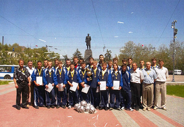 Команда ПФК Севастополь 1989 г.р. Чемпион Крыма 2005 года