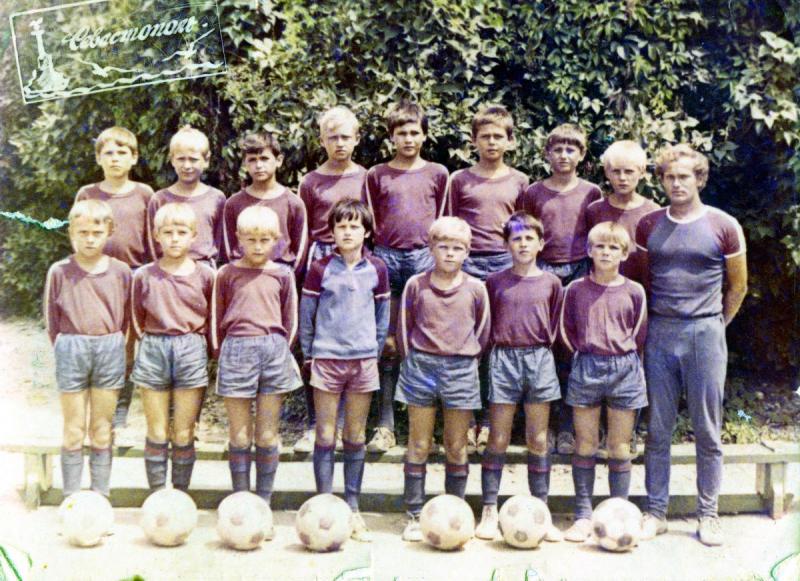 Команда 1971-72 в спортлагере. Тренер В. А. Тюкаев