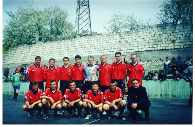 Команда Водник на турнире Бизнес-кубок 2001 г. памяти футбольного арбитра Анатолия Шумакова