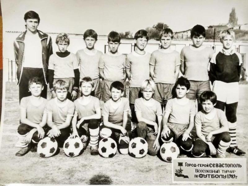 Команда 1979-1980 г.р. Тренер И. Е. Кива
