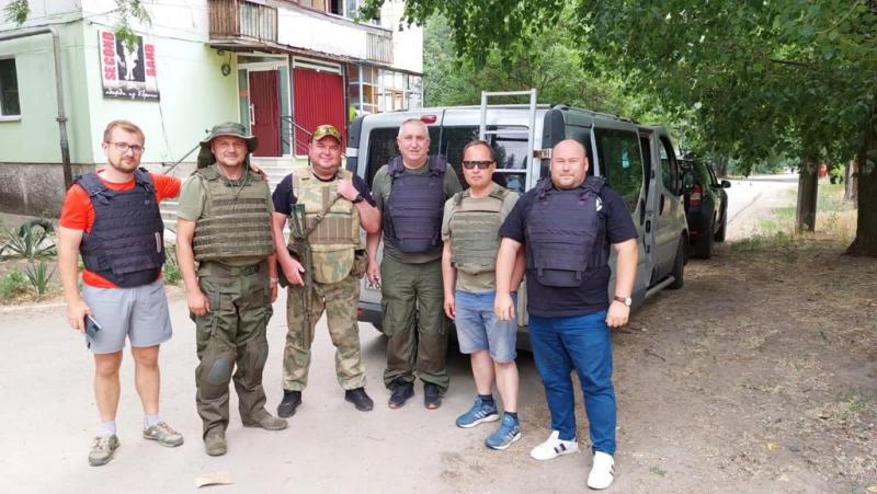 Представители СБФ и сотрудники Правительства Севастополя в Рубежном