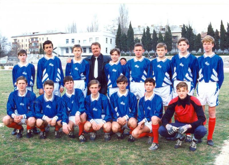 Репенков Е.Е. Команда 1981 г.р. в 1996 году.