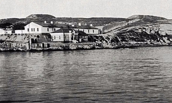 Мыс Хрустальный