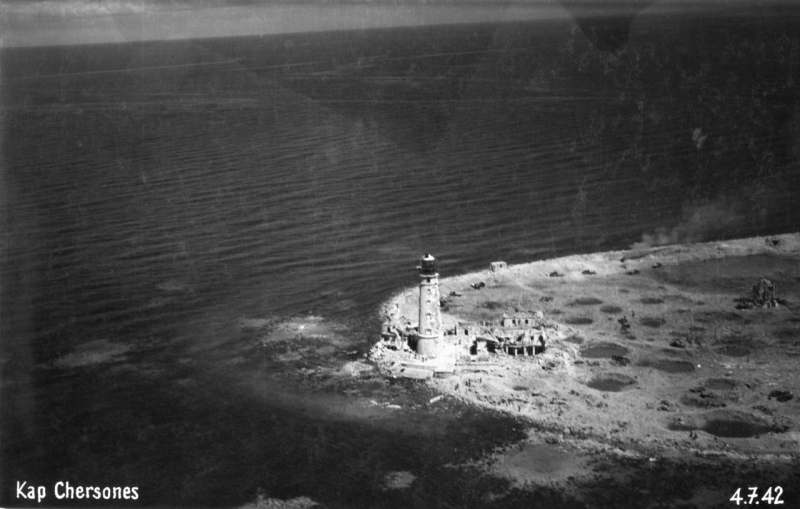 Мыс Херсонес. Маяк.