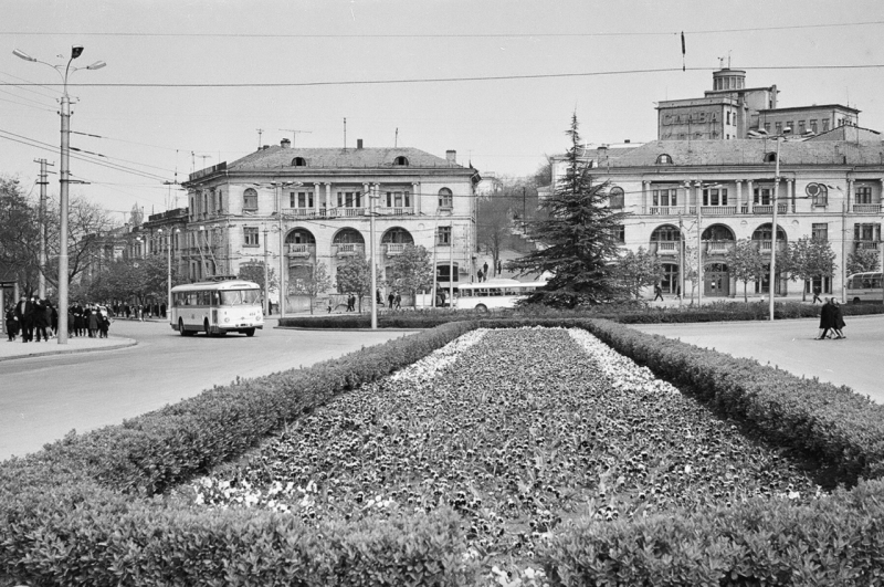 Площадь Ушакова 1971 г.