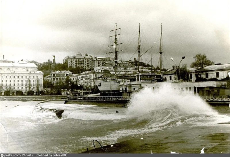 Шторм на Хрусталке