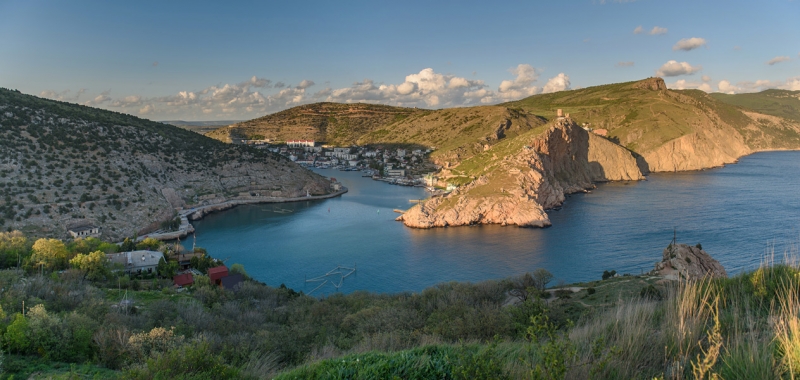 Балаклава. Вход в бухту.