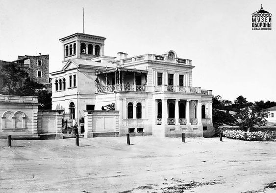 Дом Тотлебена.