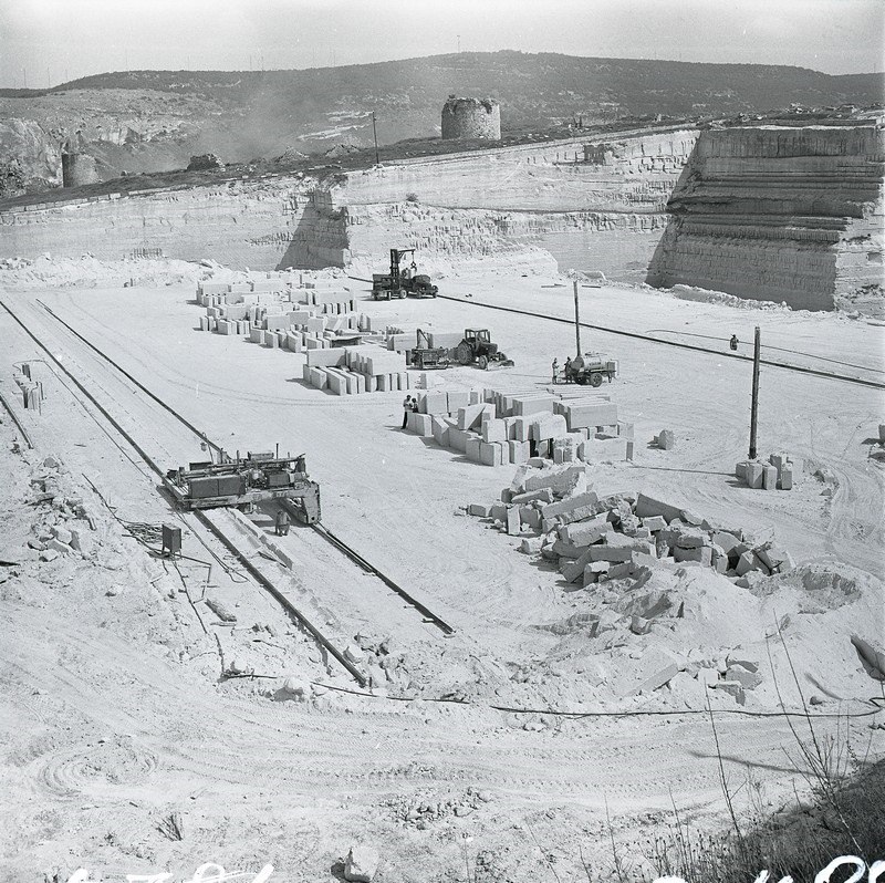 Инкерман. Карьер по вырезке стеновых блоков. 1978 г.
