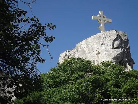 Инкерман. Крест на Шампанах