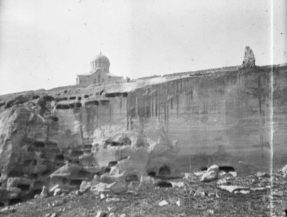 Инкерман. Монастырская скала.