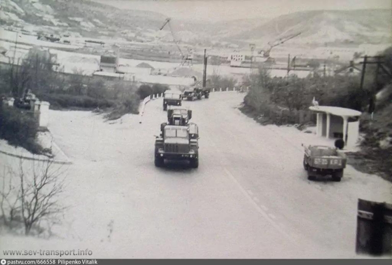 Инкерман. Остановка поселок ГРЭС. 1960-е года.