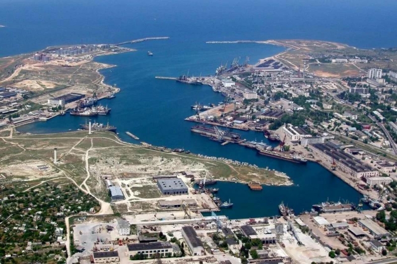 Камышовая бухта