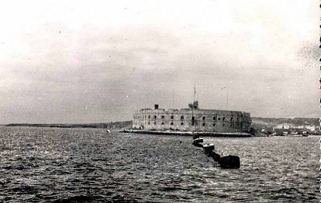 Константиновская батарея