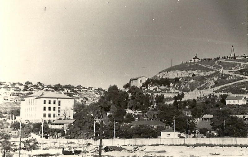 Корабельная сторона. Красная горка. Школа № 18. 1960-е годы.