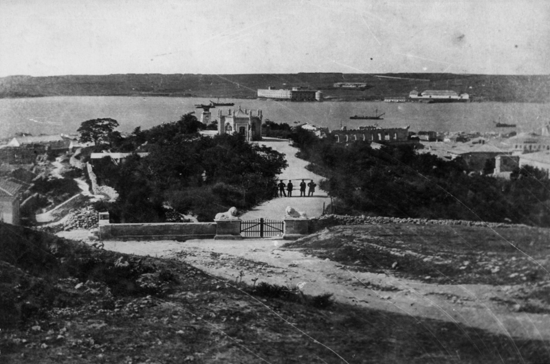 Мичманский бульвар