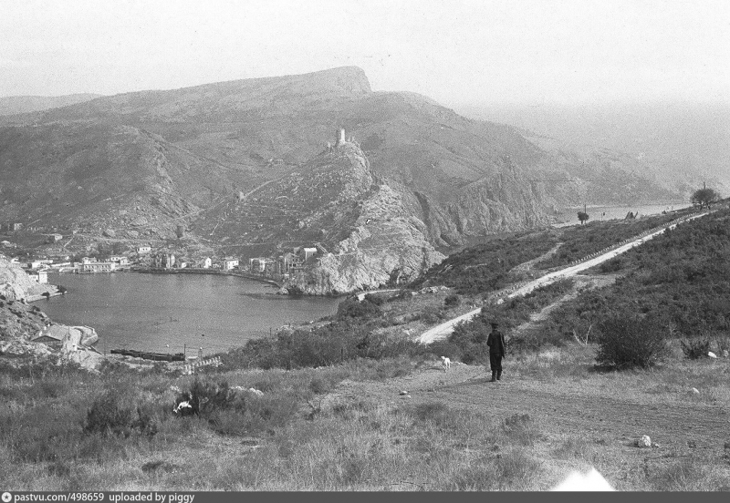 Над Балаклавской бухтой