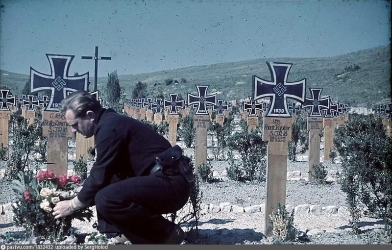 Немецкое кладбище у села Гаджикой (Пироговка). 1942 г.