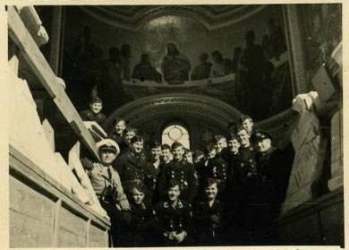 Немцы и итальянцы во Владимирском соборе Херсонесса