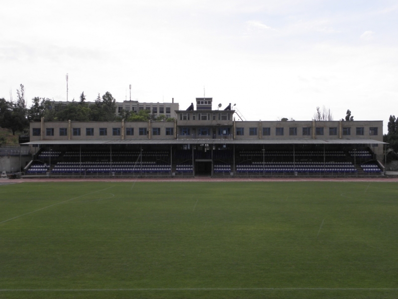 Новый стадион Севморзавода. 1983 год