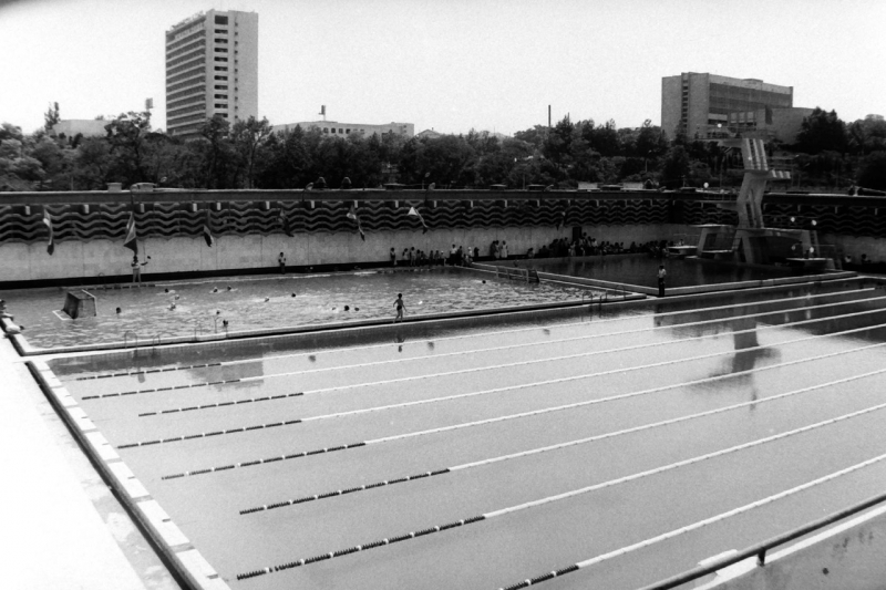 Плавательный бассейн спорткомплекса им. 200-летия Севастополя.