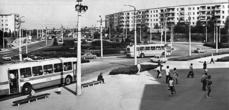 Площадь имени 50-летия СССР. 1970-е годы