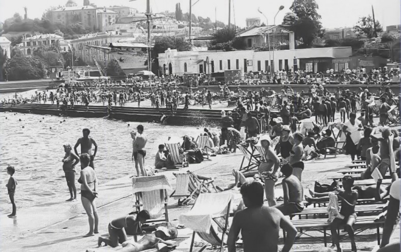 Пляж на Хрусталке