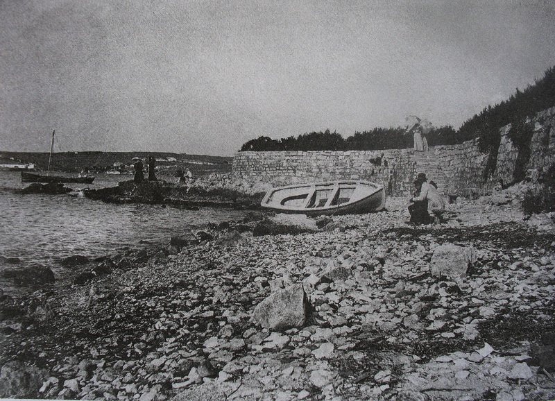 Приморский бульвар. Много позже здесь появится пляж Лягушатник. 1890 г.
