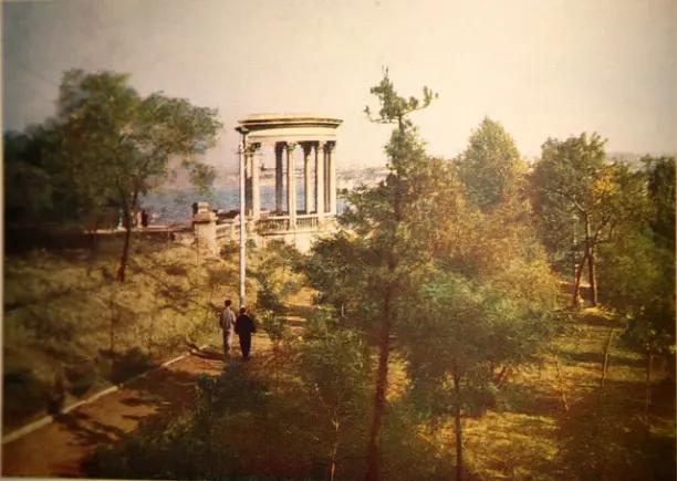 Ротонда над Южной бухтой