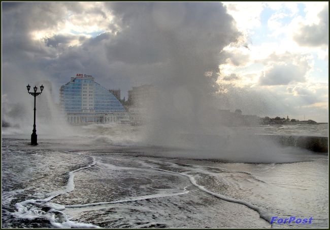 Шторм в Севастополе 23 сентября 2014 года