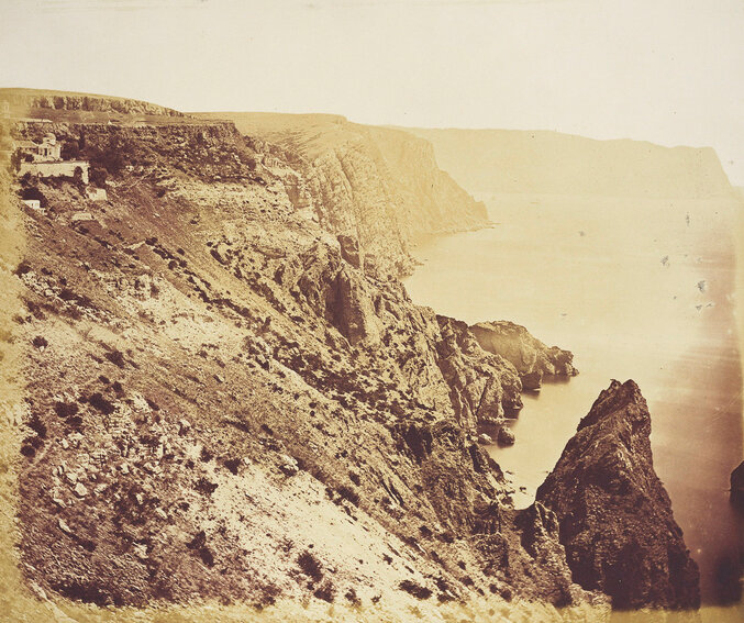 Скалистое побережье вблизи Георгиевского монастыря