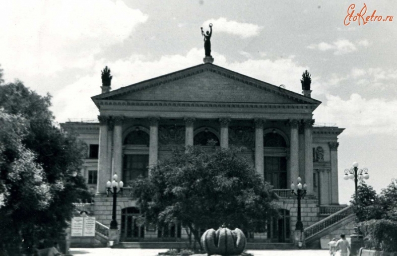 Театр Луночарского