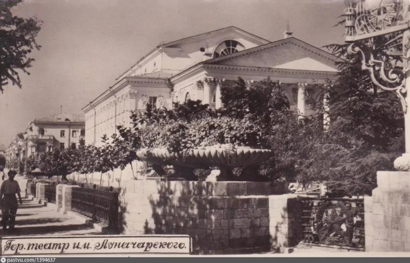 Театр им. Луначарского. 1957 г.