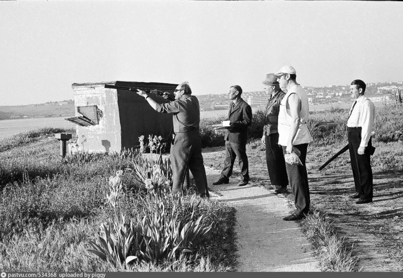 Тир для спортивной стрельбы на мысе Хрустальны.