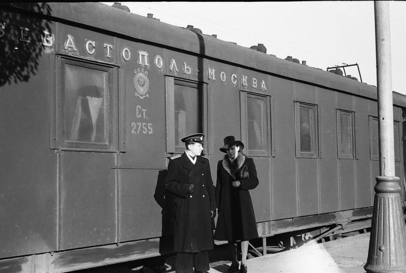 Вагон поезда Севастополь - Москва. 1947 г.