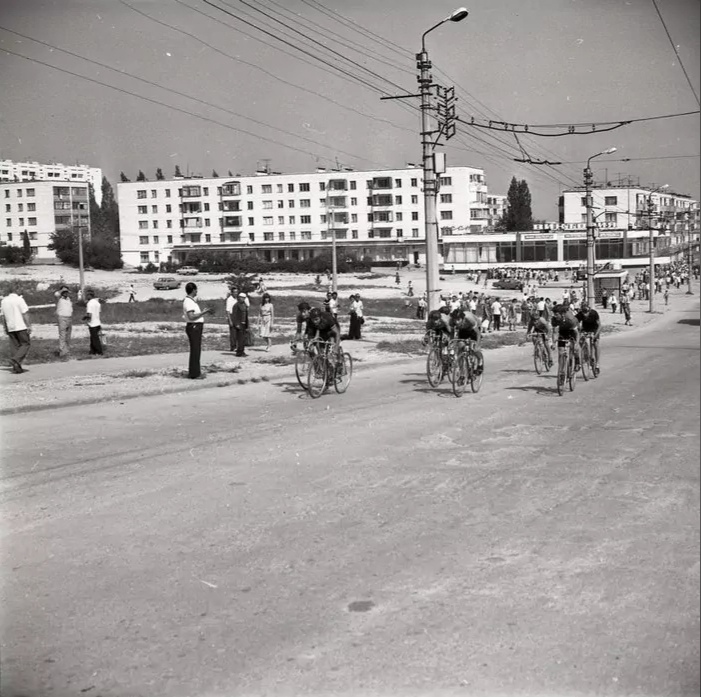 Велоэстафета на проспекте Победы