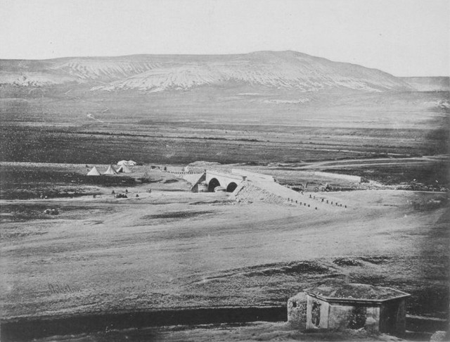 Вид на Федюхины высоты и Трактирный мост. Севастополь