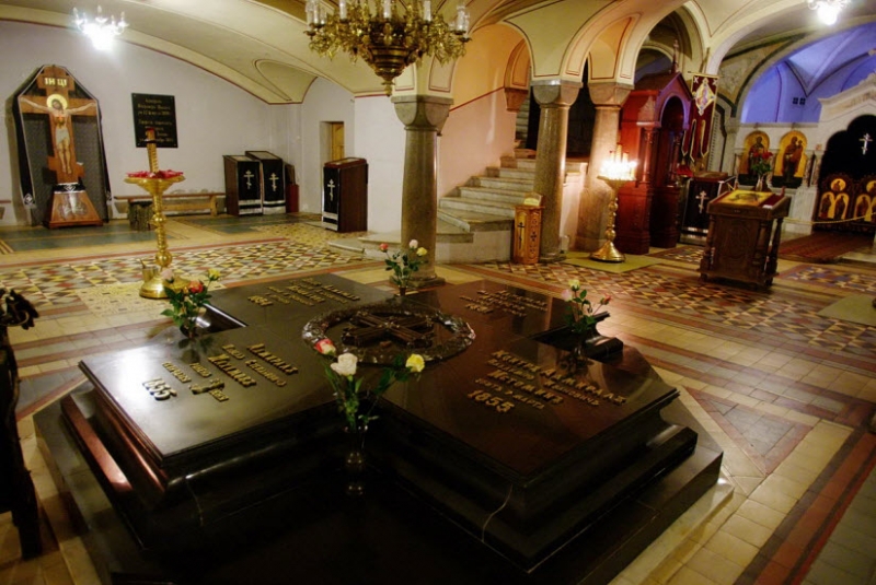 Владимирский собор. Усыпальница адмиралов.