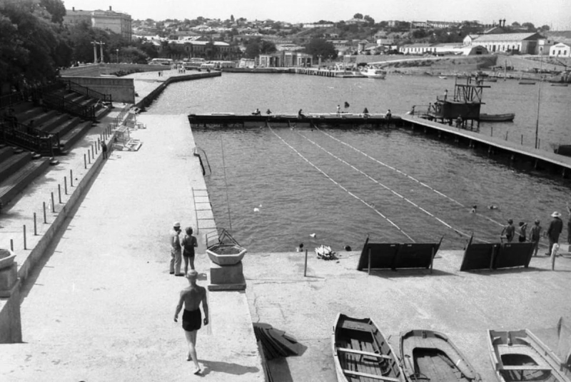 Водная станция в Артбухте