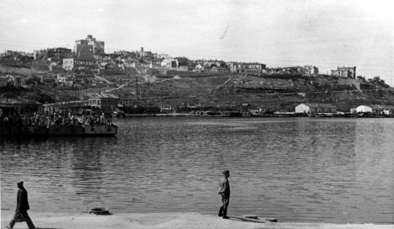 Южная бухта. 42 - 44 г.г.