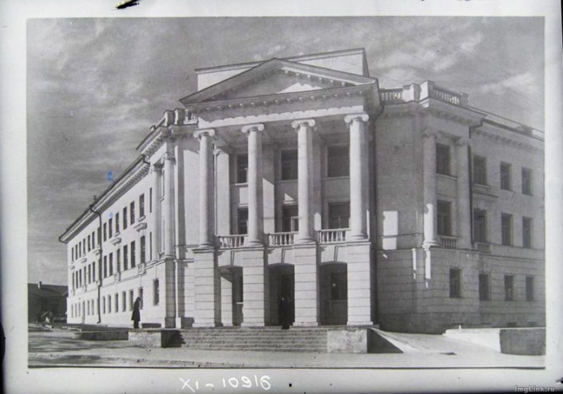 Здание 110-й поликлиники ЧФ