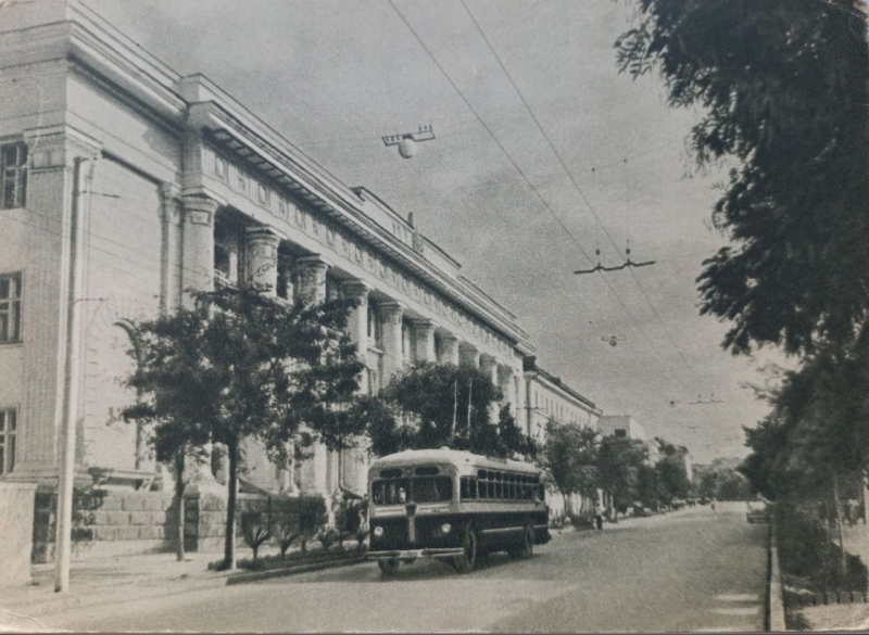 Здание горкома партии1955 г.