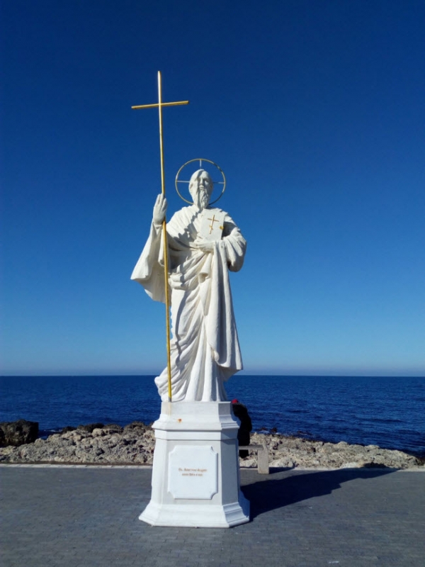 pamyatnik-andreyu-pervozvannomu